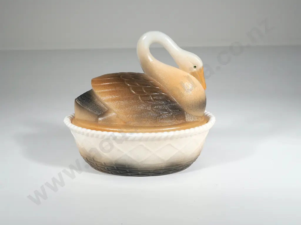 Painted Milk Glass Swan Egg Basket Image 1++