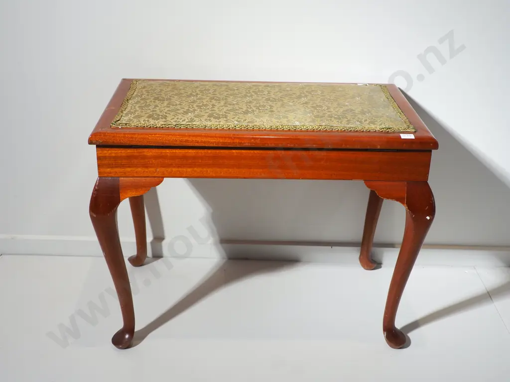 Vintage Piano Stool w Upholstered Lid & Cabriole Legs Image 1++