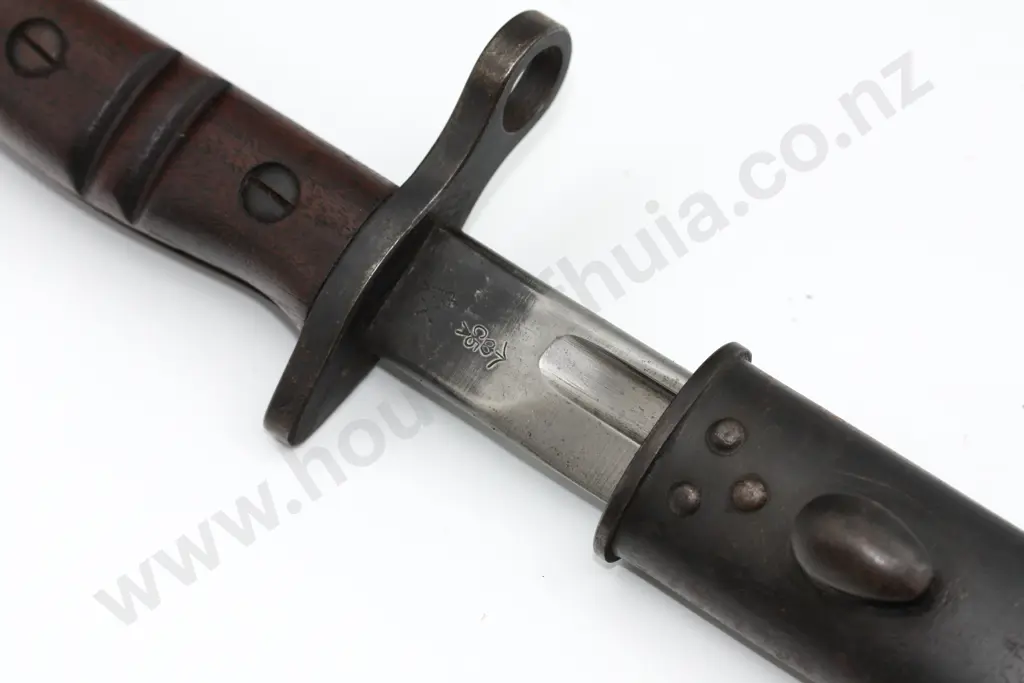 British 1913 Pattern Bayonet. Remington 1916 Image 1++