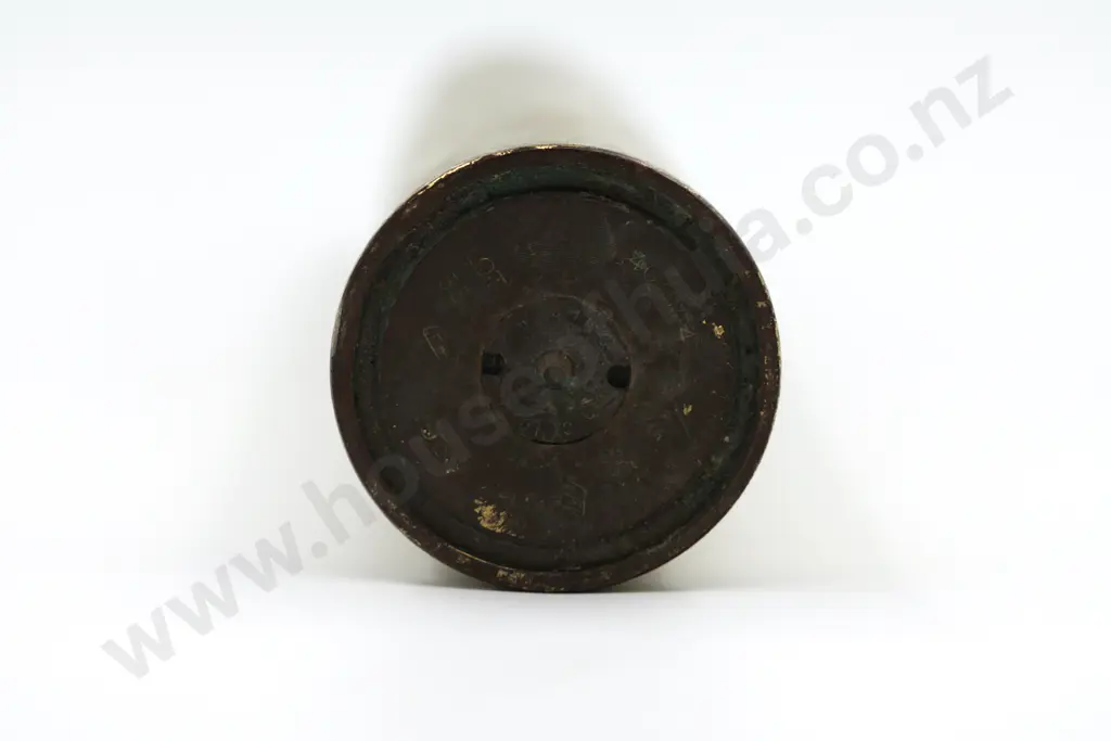 Brass 40mm MK4 Shell Casing Image 1++