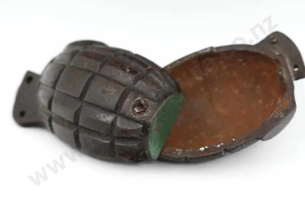 WW2 Mills Bomb Hand Grenade Image 1++