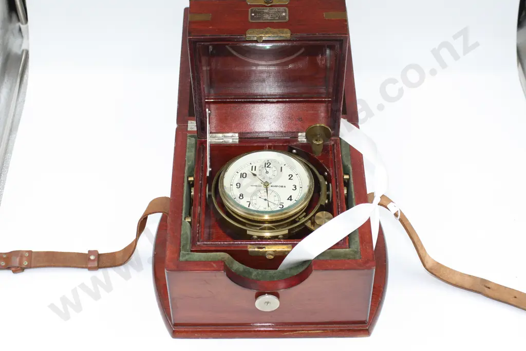 Soviet Russian Marine Chronometer Circa 1940's Image 1++