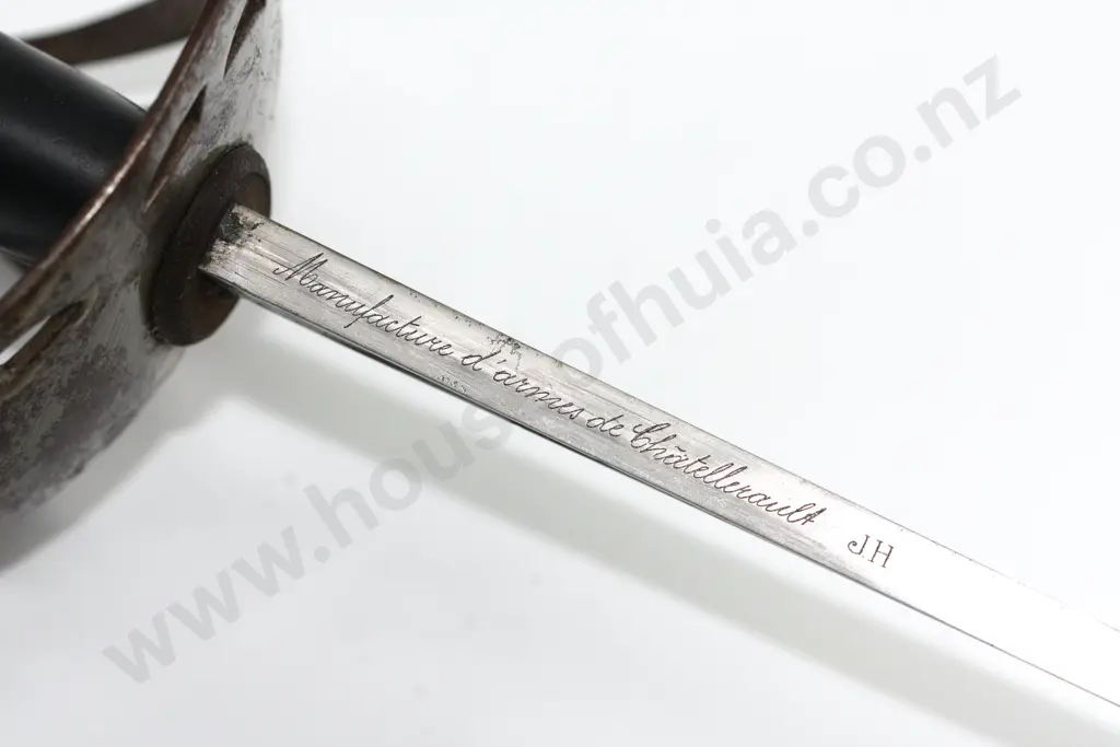 Chilean heavy Cavalry Sabre, model 1890 Image 1++