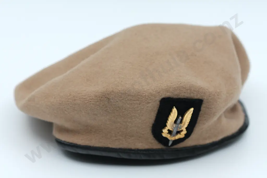 New Zealand S.A.S. Sand Coloured Beret Image 1++