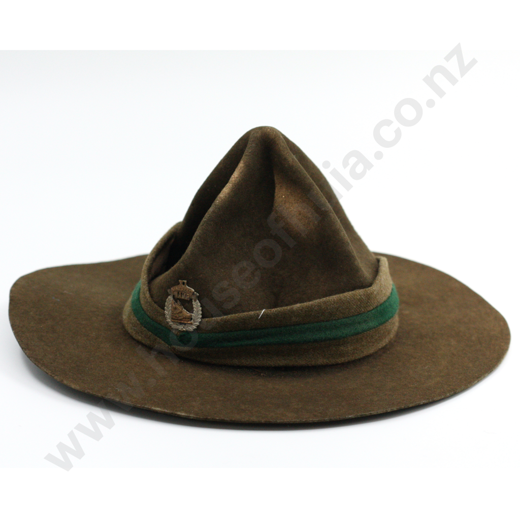 WW1 New Zealand Lemon Squeezer, North Auckland Mounted Rifles Image 1++