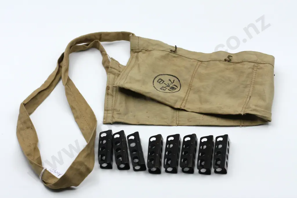 WW2 Ammunition Bandolier with 7 Stripper Clips  Image 1++