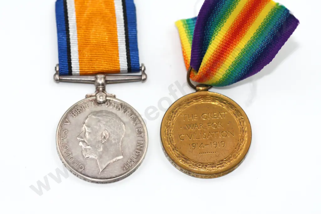 NZEF Pair to 25/975 E. Farrell Image 1++