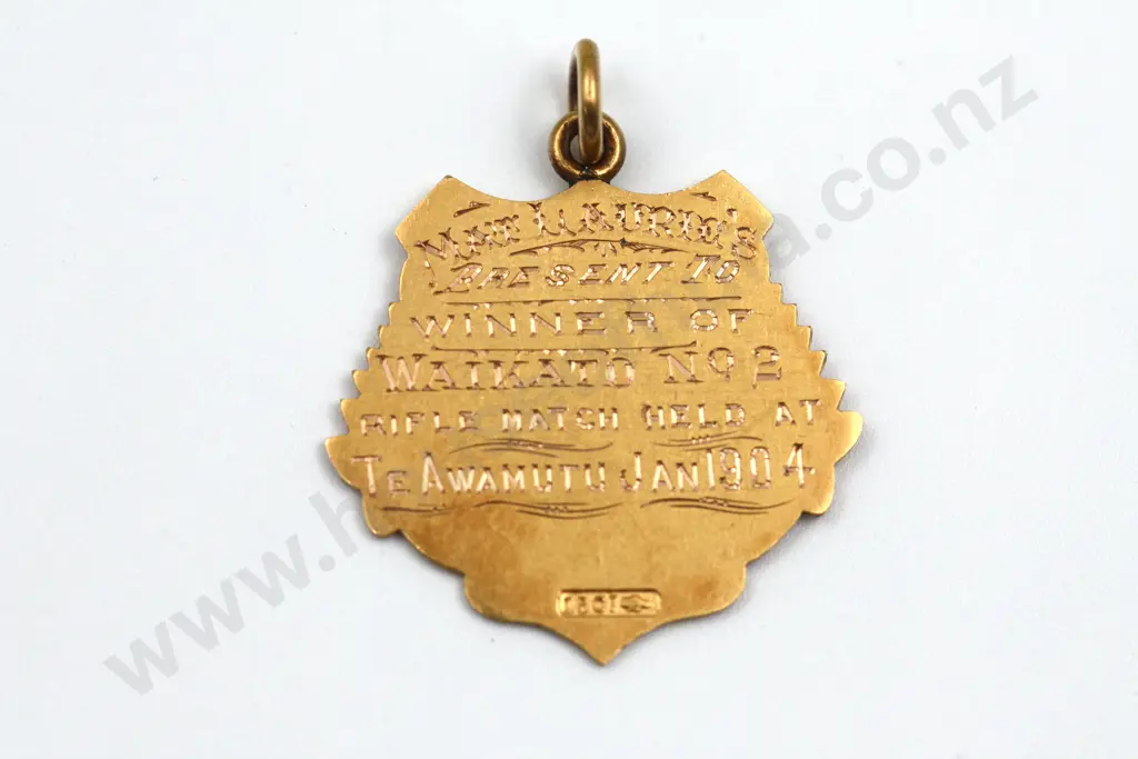 1905 15ct Gold Shooting Medal  Image 1++