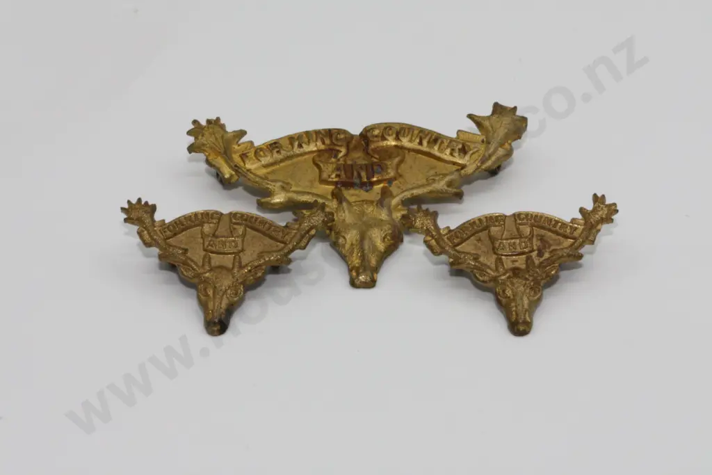 WW1 NZ 12th Otago Mounted Rifles Cap & Collar Badges (3) Image 1++