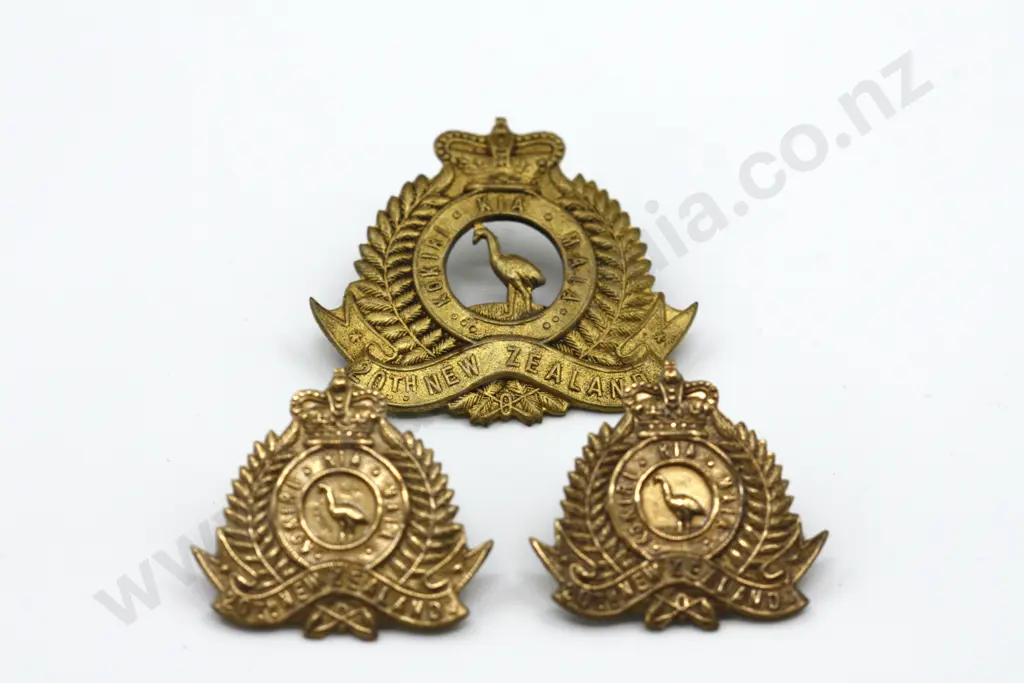 WW1 NZ 20th Reinforcements Cap & Collar Badges (3)  Image 1++