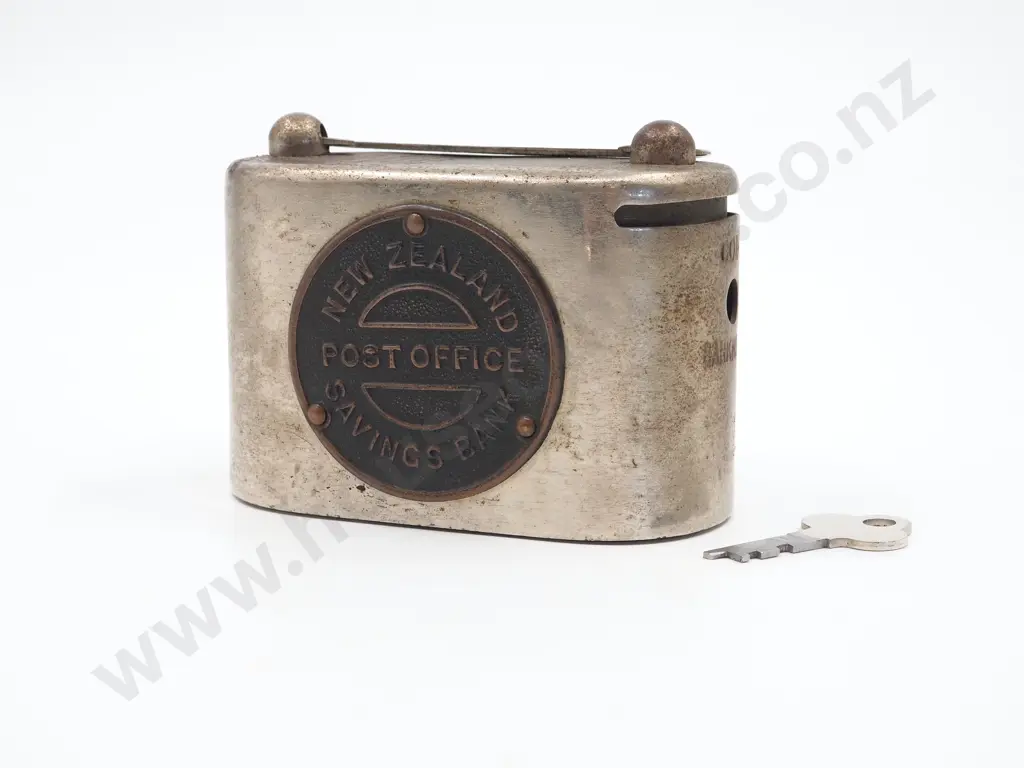 NZ Post Office Piggy Bank & Key  Image 1++