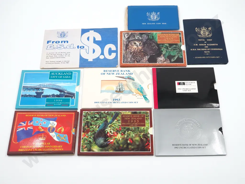 14 New Zealand Uncirculated Coin Sets Image 1++