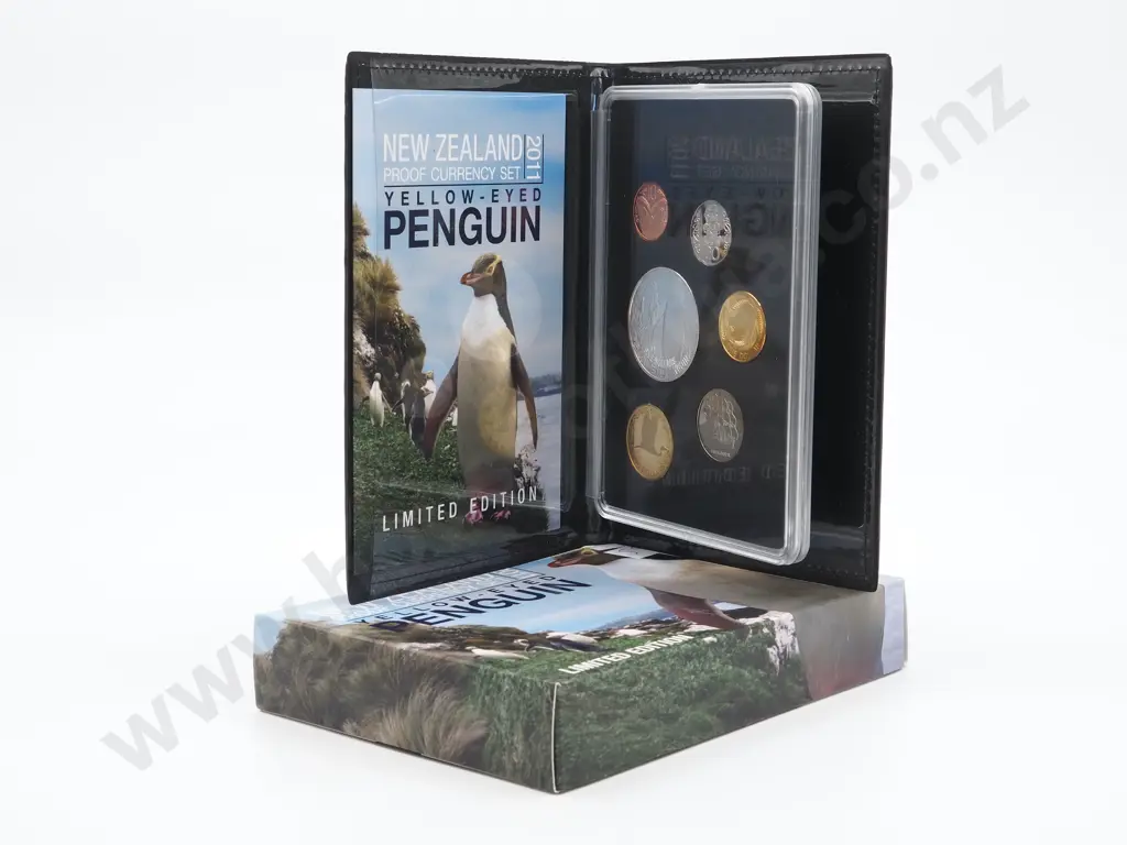 2011 New Zealand Silver Proof Coin Set  Image 1++