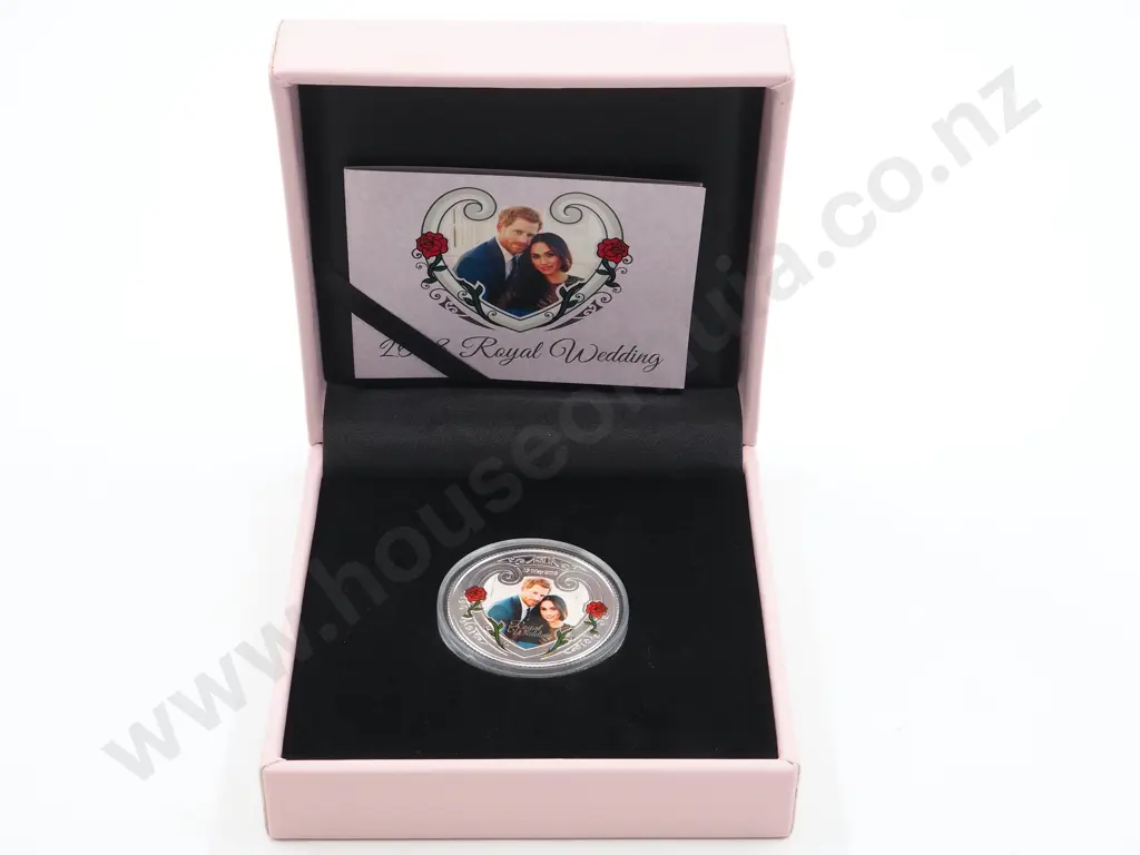 2018 New Zealand Harry & Meghan Wedding Silver Proof Coin Image 1++