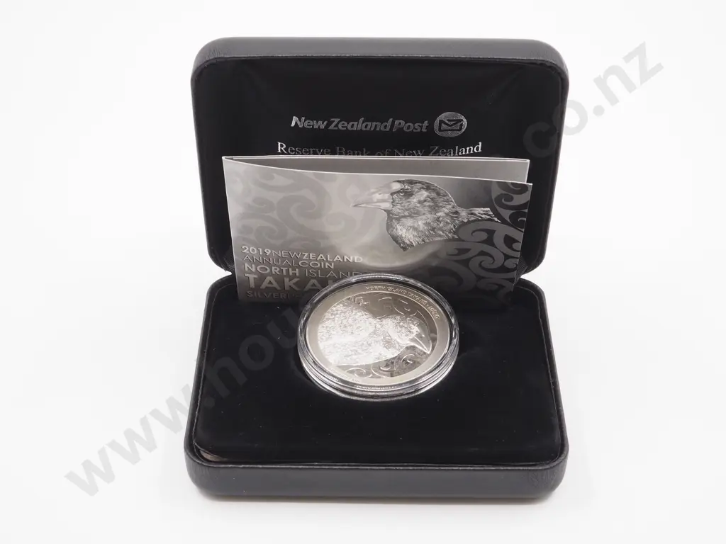 2019 New Zealand Silver Proof Coin  Image 1++