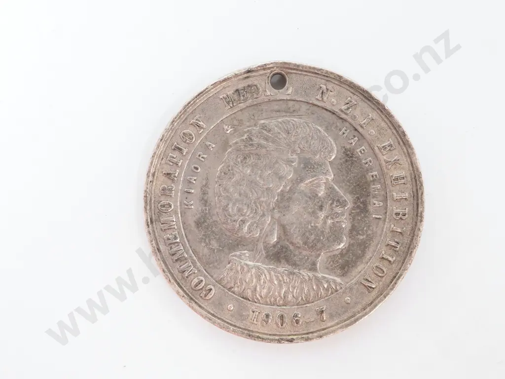 1906-07 Sterling Silver New Zealand Exhibition Commemoration Medal: Christchurch Image 1++