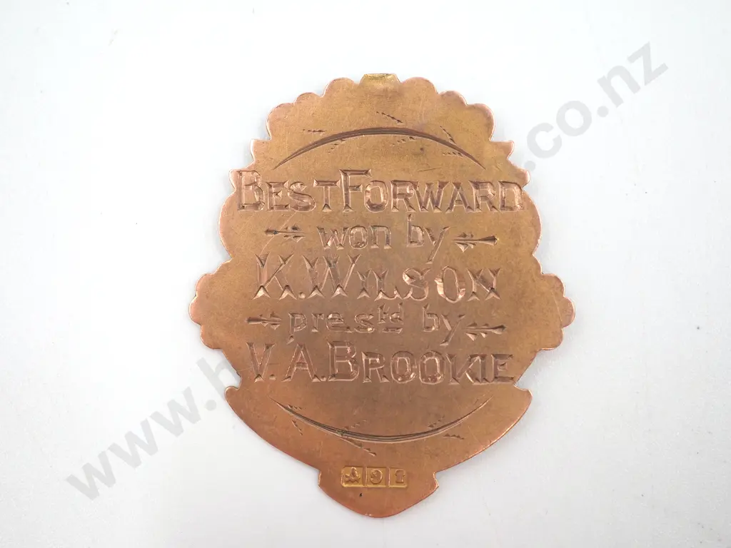 1913 Football Award Fob in 9ct Gold: Best Forward Image 1++