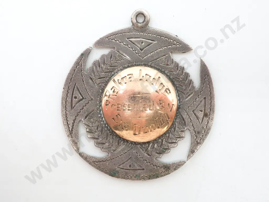 Sterling Silver & 9ct Gold Fob: Presented by Sis Dunlop to Rakoa Lodge Image 1++