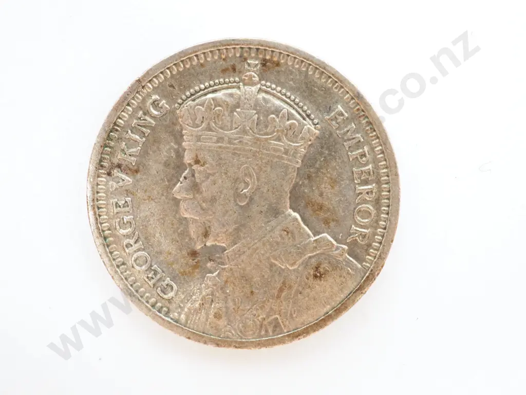 1935 New Zealand Threepence Lamination Error Coin - Planchett Fault Image 1++
