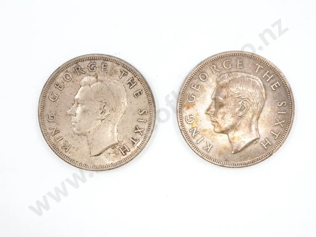 2 New Zealand 1949 Crowns Image 1++