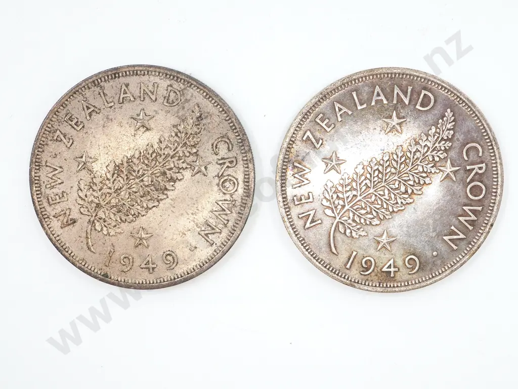 2 New Zealand 1949 Crowns Image 1++