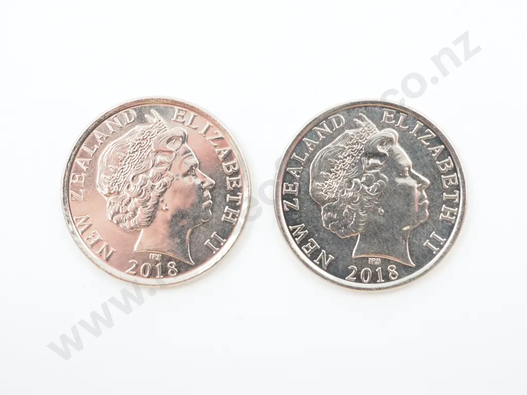 Two 2015 Coloured ANZAC 50 Cent Coins Image 1++