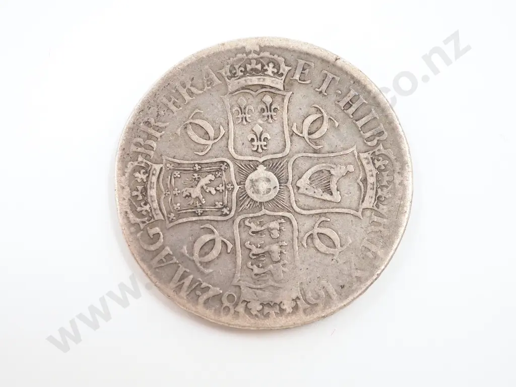 1682 United Kingdom Crown  Image 1++