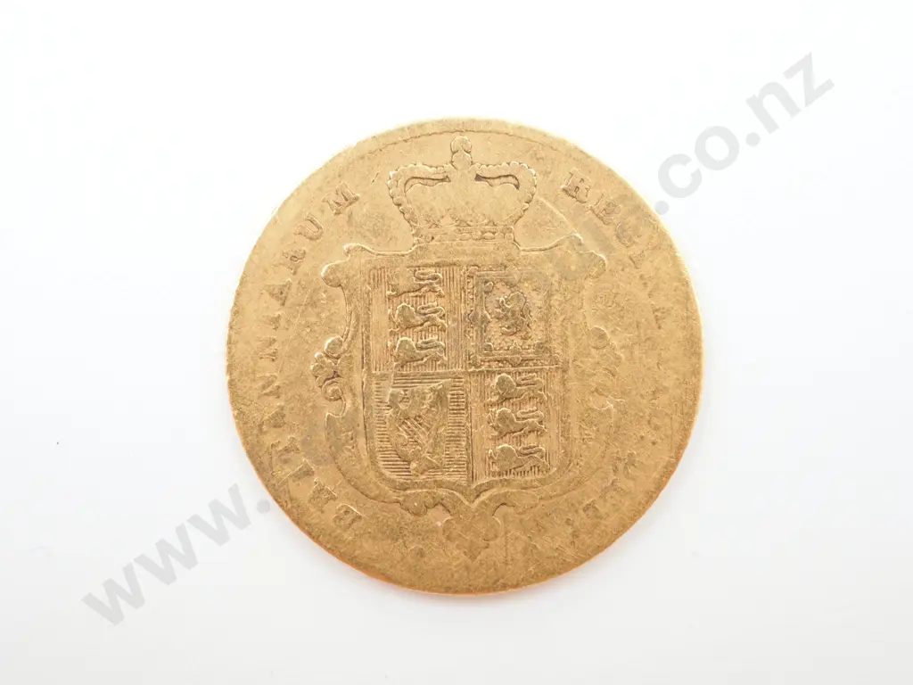 1842 United Kingdom Half Sovereign Image 1++