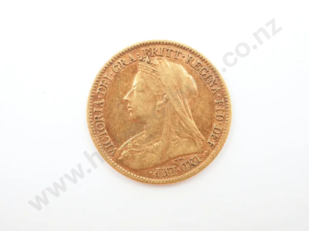 1900 United Kingdom Half Sovereign Image 1++