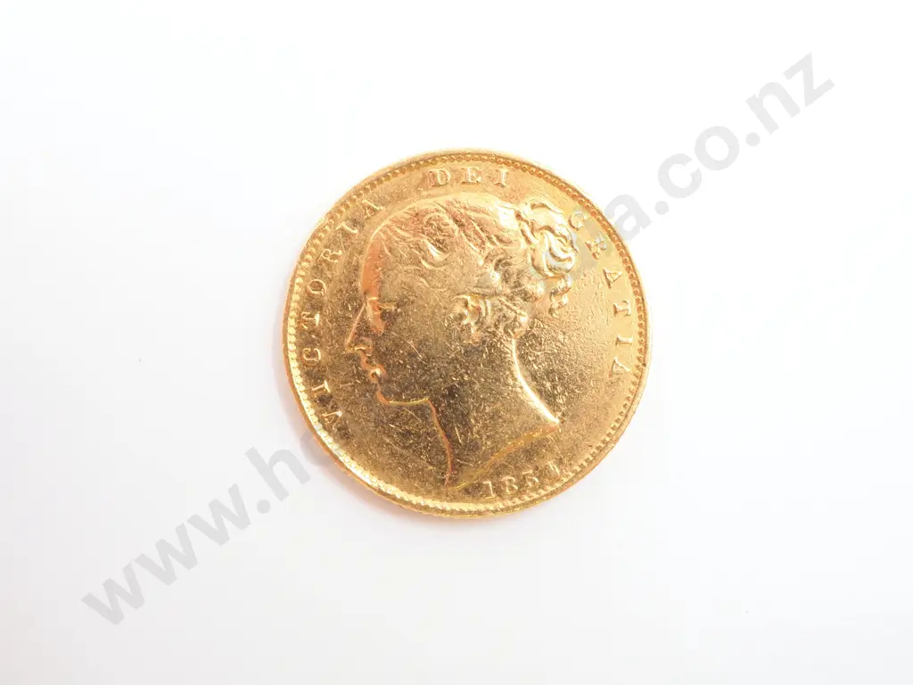 1854 United Kingdom Full Sovereign Image 1++