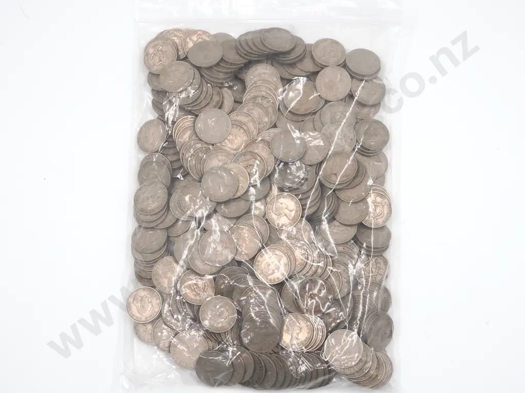 493 New Zealand Post 1947 Shillings Image 1++