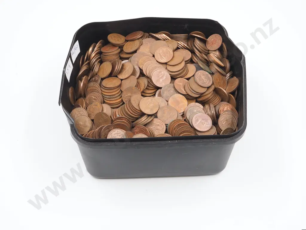8.550 KGs of Assorted New Zealand 2 Cent Coins Image 1++