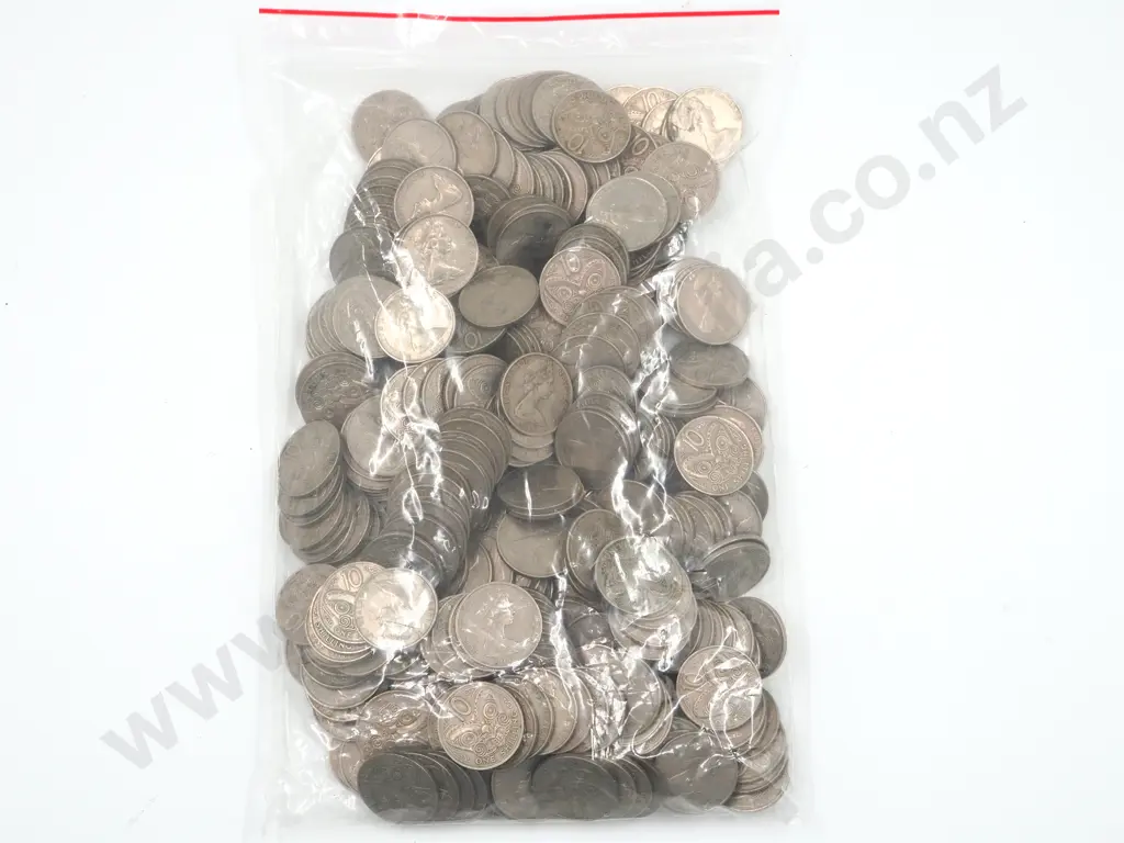 1.887 KGs of Assorted New Zealand 10 Cent/ 1 Shilling Coins Image 1++