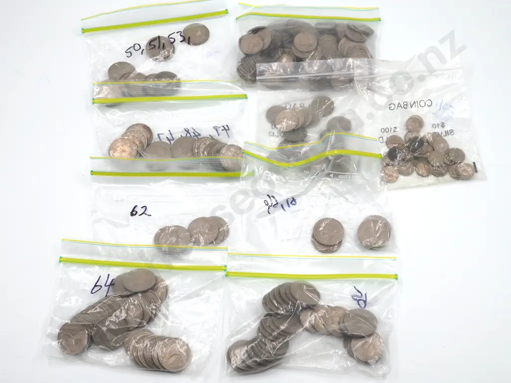 Lot of New Zealand Predecimal Coins Image 1++