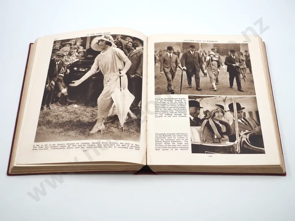 The Coronation Book of King George VI & Queen Elizabeth: Odhams Press Ltd  Image 1++