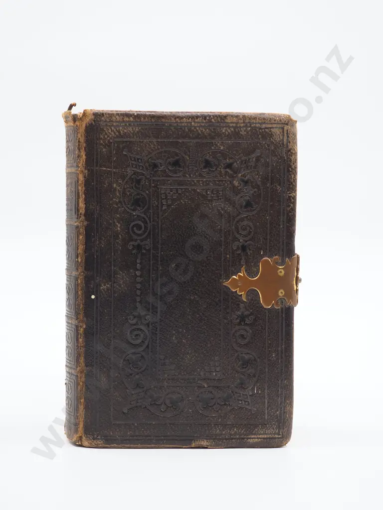 The Book of Common Prayer 1863 - Owned by Sarah Courtney A/F Image 1++