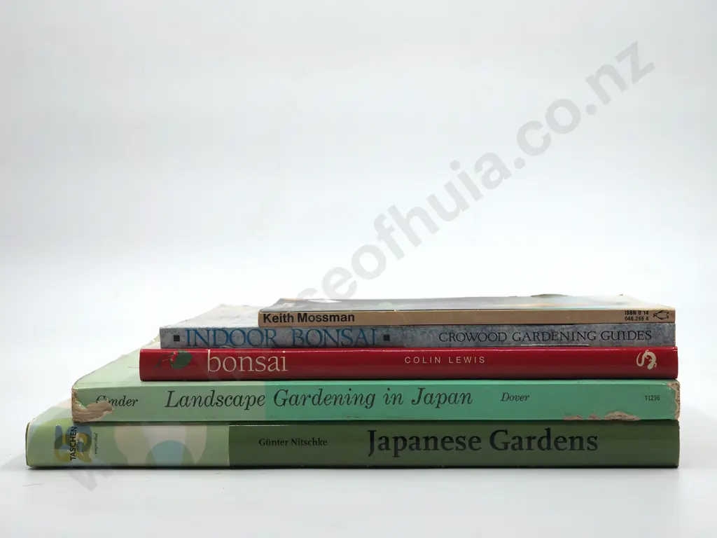 Lot of Five Japan-related Gardening Books Image 1++