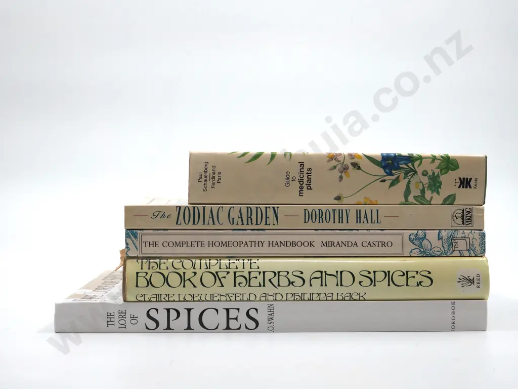 Lot of Five Books on Herbs and Spices Image 1++