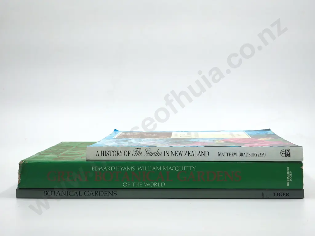 Lot of Three Books on Botanical Gardens Image 1++