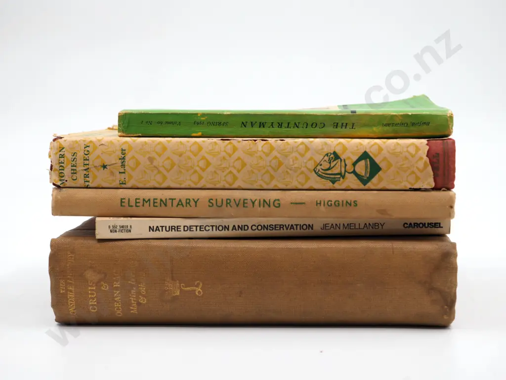 Lot of Five Vintage Books Image 1++