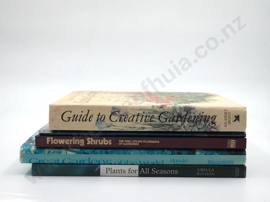 Lot of Four Books on Gardening and Plants Image 1++