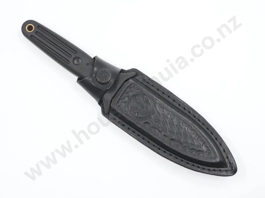 Smith & Wesson SW 830 Dagger 125mm Blade 440 Stainless Steel Double Edged Dagger Image 1++
