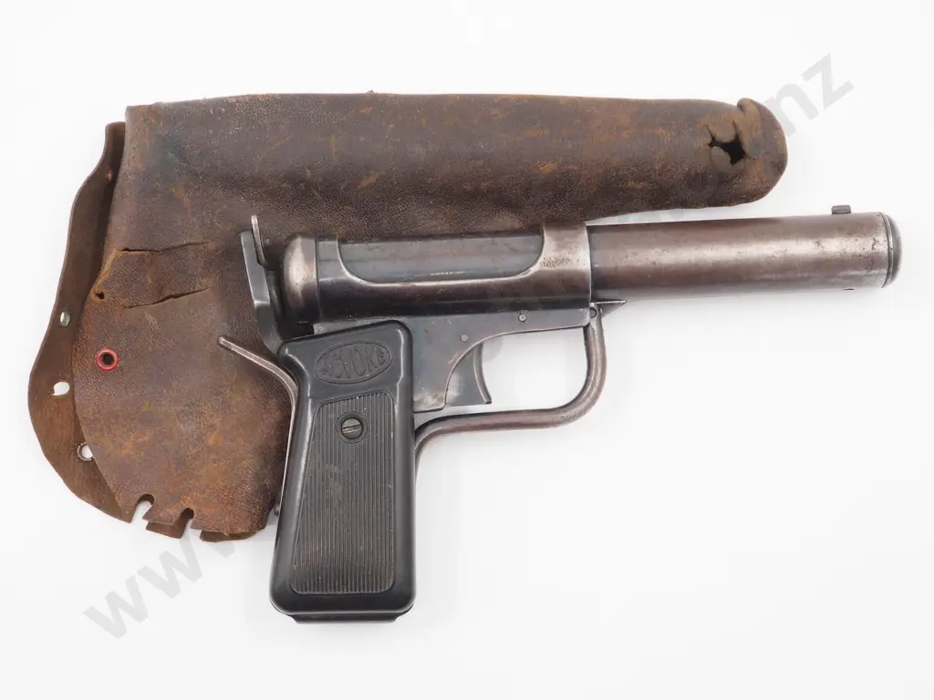 Acvoke 177 Air Pistol w Leather Holster  Image 1++