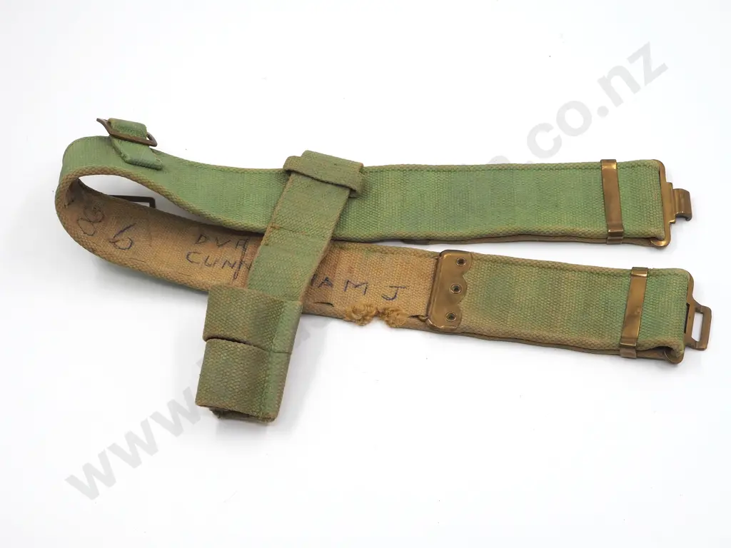 1937 Pattern Belt & 1942 Dated Bayonet Frog Image 1++