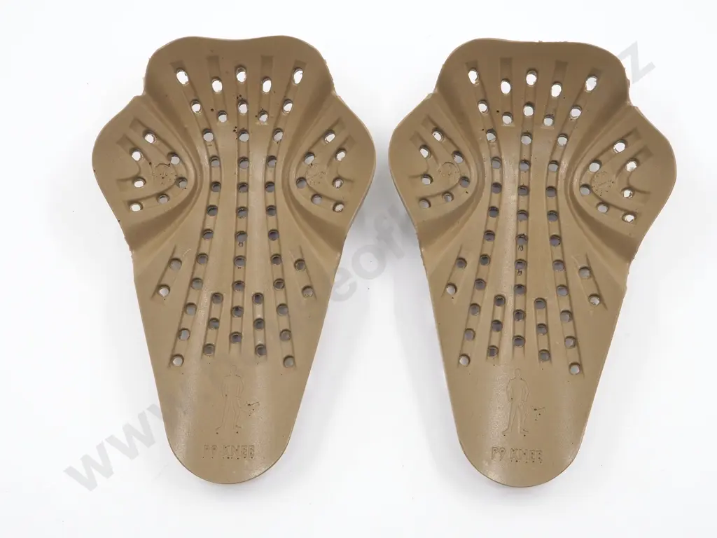 Modern Military D30 P9 Knee Pad Inserts, Unused  Image 1++