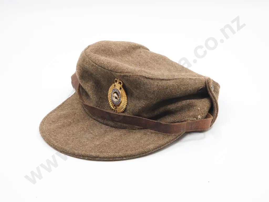 1950's Style New Zealand Regiment Ski Cap Image 1++