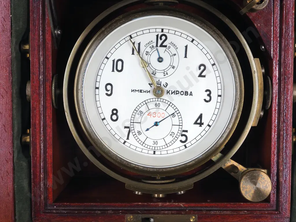 Soviet Russian Marine Chronometer Circa 1940's Image 1++