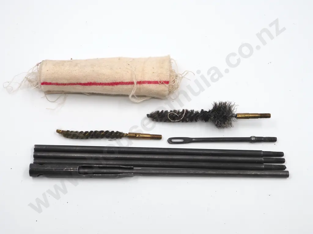1980's U.S Army M16 Rifle Cleaning Kit Image 1++