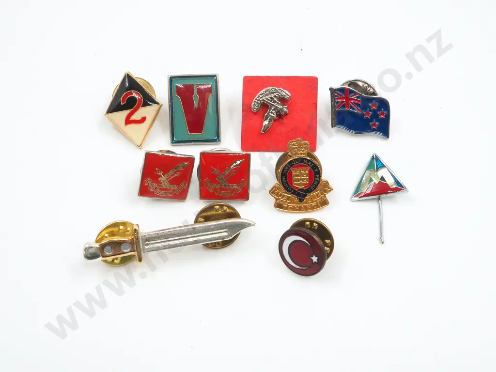 Lot of Commemorative Pins  Image 1++