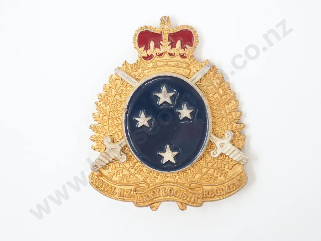 Royal NZ Army Logistic Regiment Heavy Cap Badge A/F Image 1++